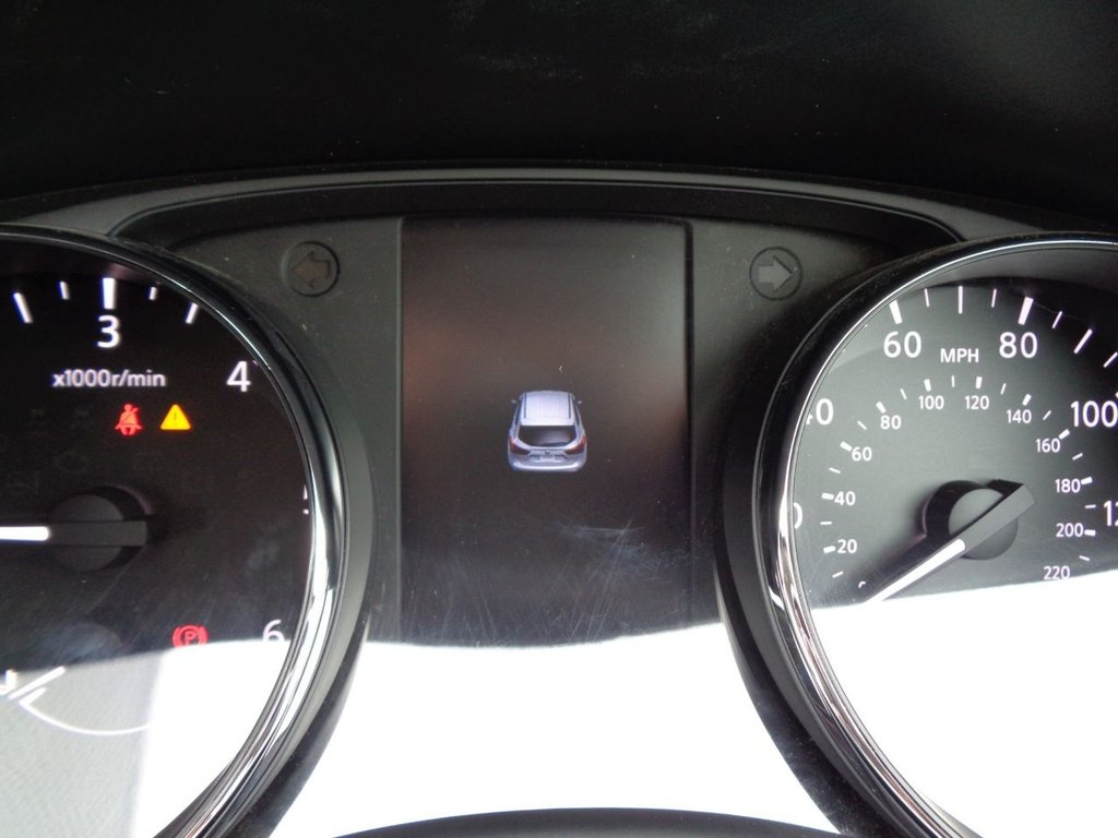 Used Nissan Qashqai 2014 for sale - 76654870: Photo 25