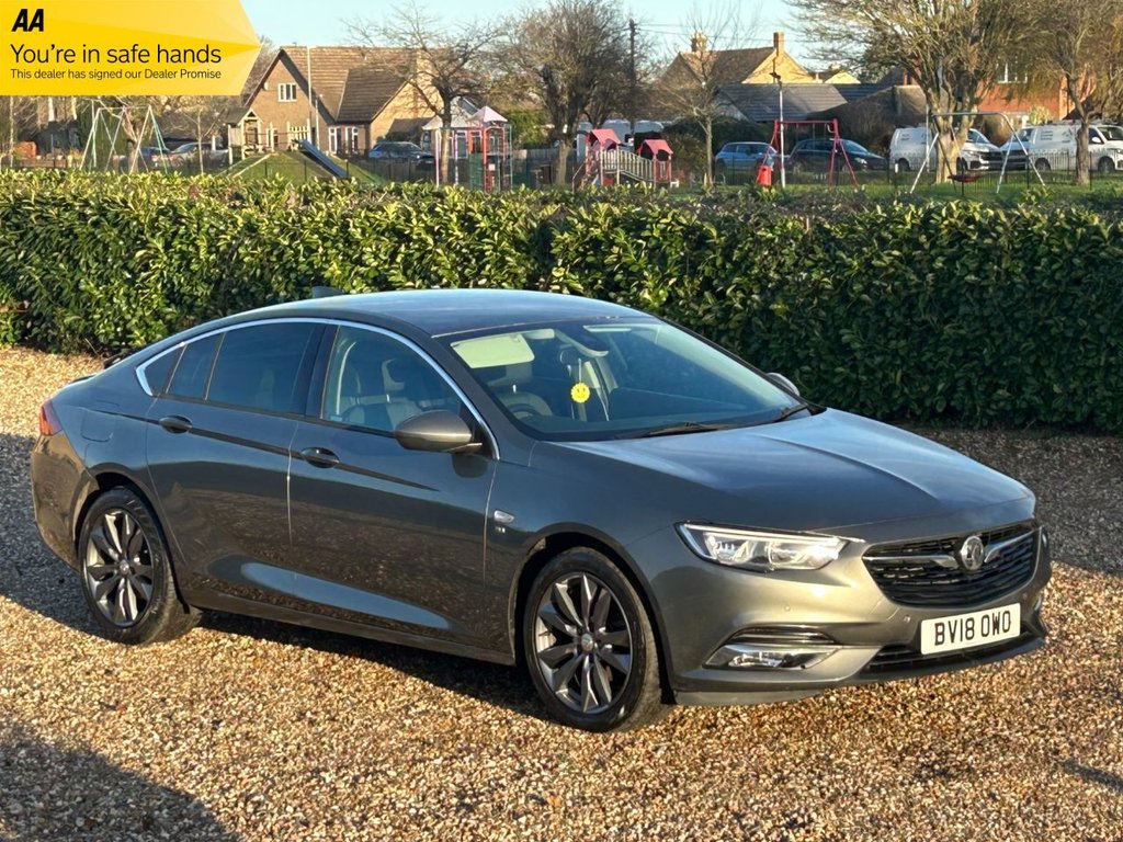 Used Vauxhall Insignia 2018 for sale - 76910288: Photo 1