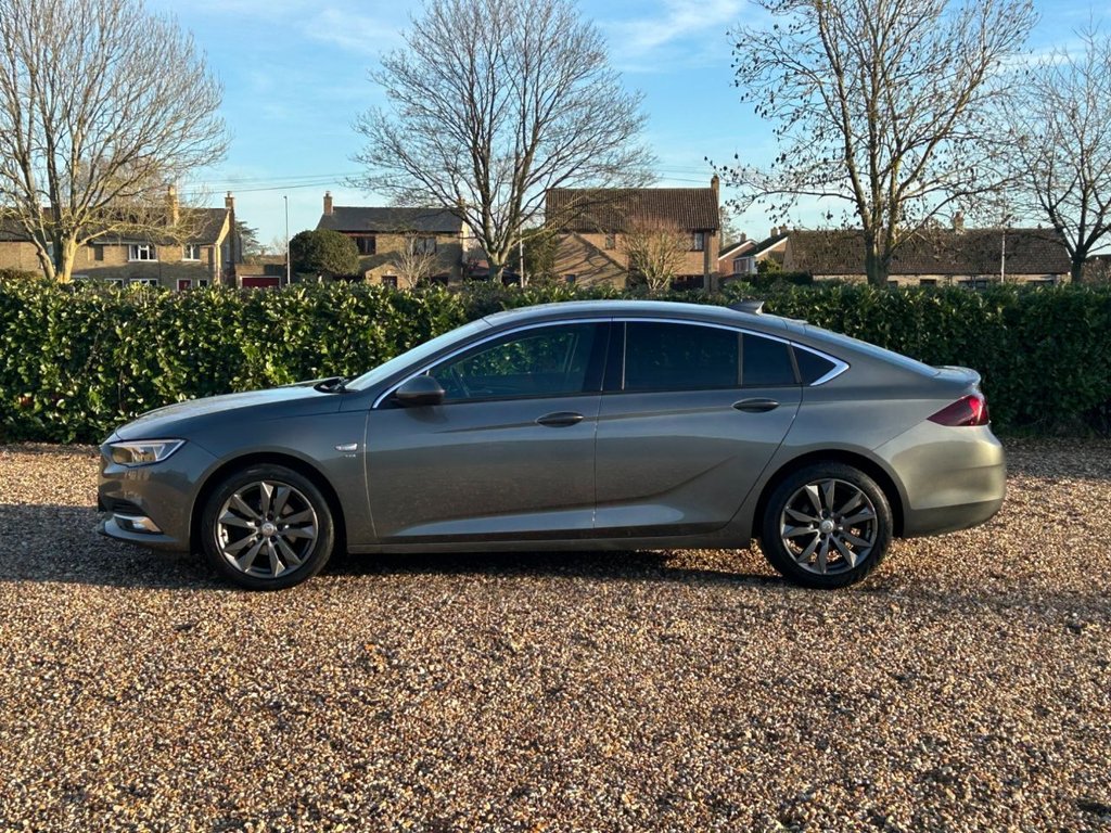 Used Vauxhall Insignia 2018 for sale - 76910288: Photo 10
