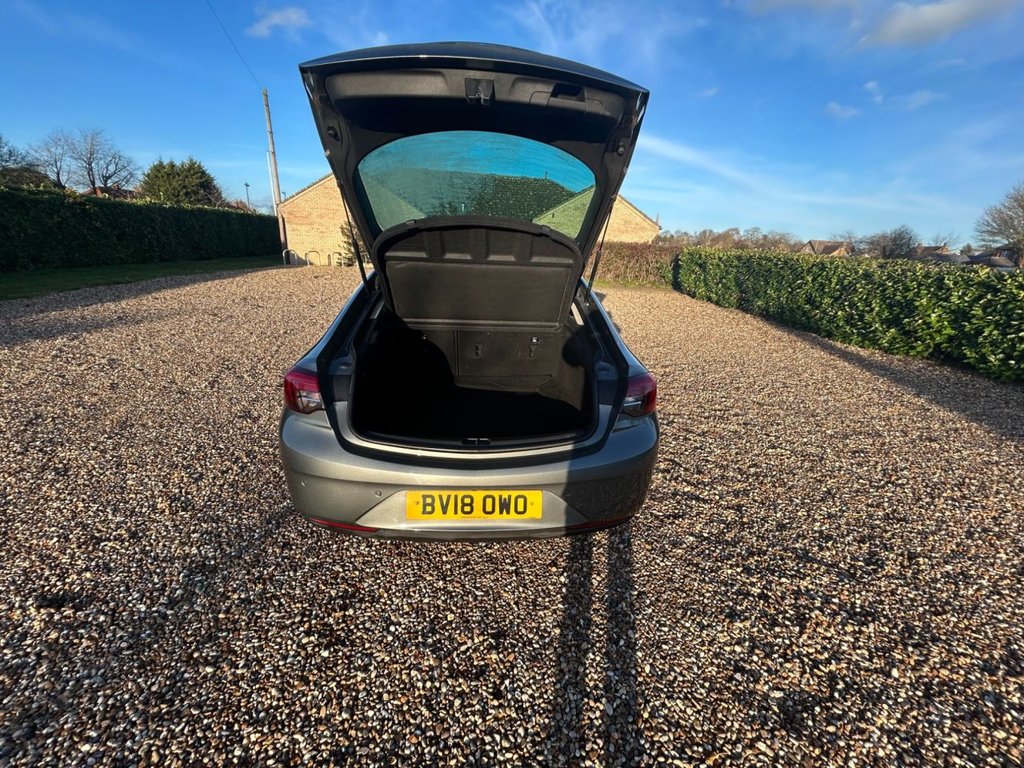 Used Vauxhall Insignia 2018 for sale - 76910288: Photo 17