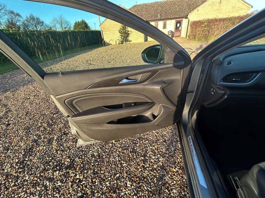 Used Vauxhall Insignia 2018 for sale - 76910288: Photo 31