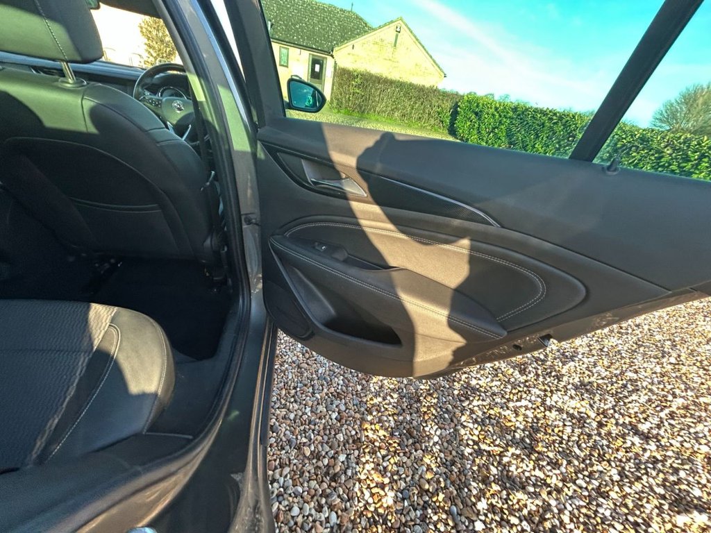 Used Vauxhall Insignia 2018 for sale - 76910288: Photo 35