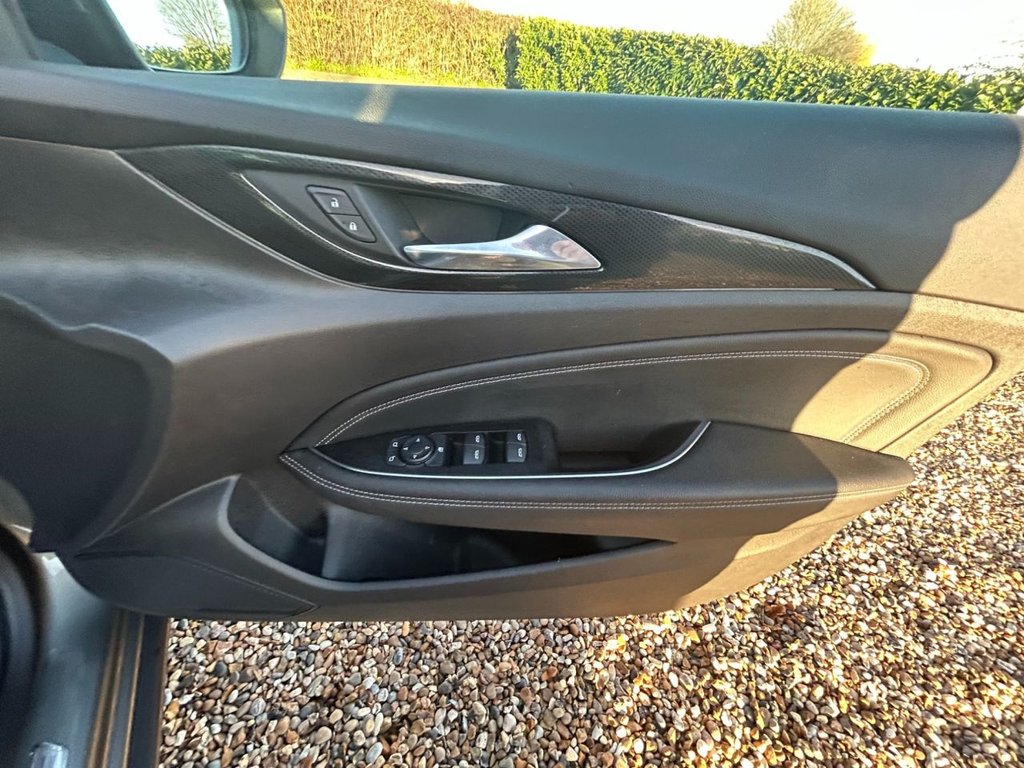 Used Vauxhall Insignia 2018 for sale - 76910288: Photo 39