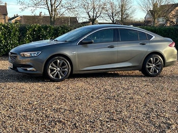 Used Vauxhall Insignia 2018 for sale - 76910288: Photo