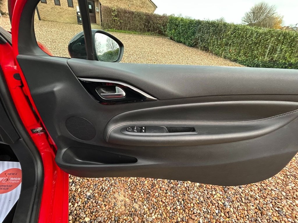 Used DS Automobiles DS 3 2016 for sale - 76914717: Photo 32