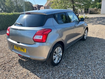 Used Suzuki Swift 2017 for sale - 79494309: Photo