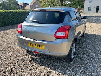 Used Suzuki Swift 2017 for sale - 79494309: Photo