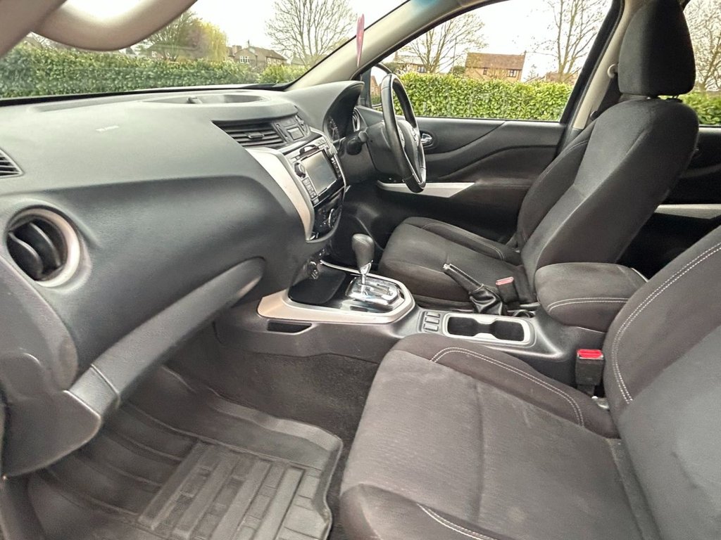 Used Nissan Navara 2017 for sale - 78003117: Photo 18