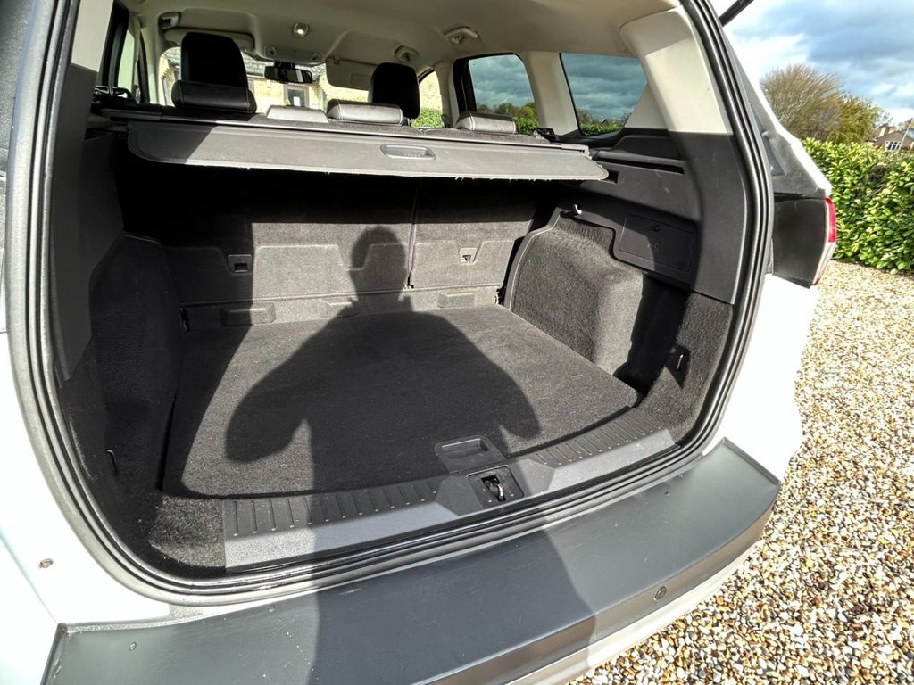 Used Ford Kuga 2014 for sale - 76367889: Photo 19