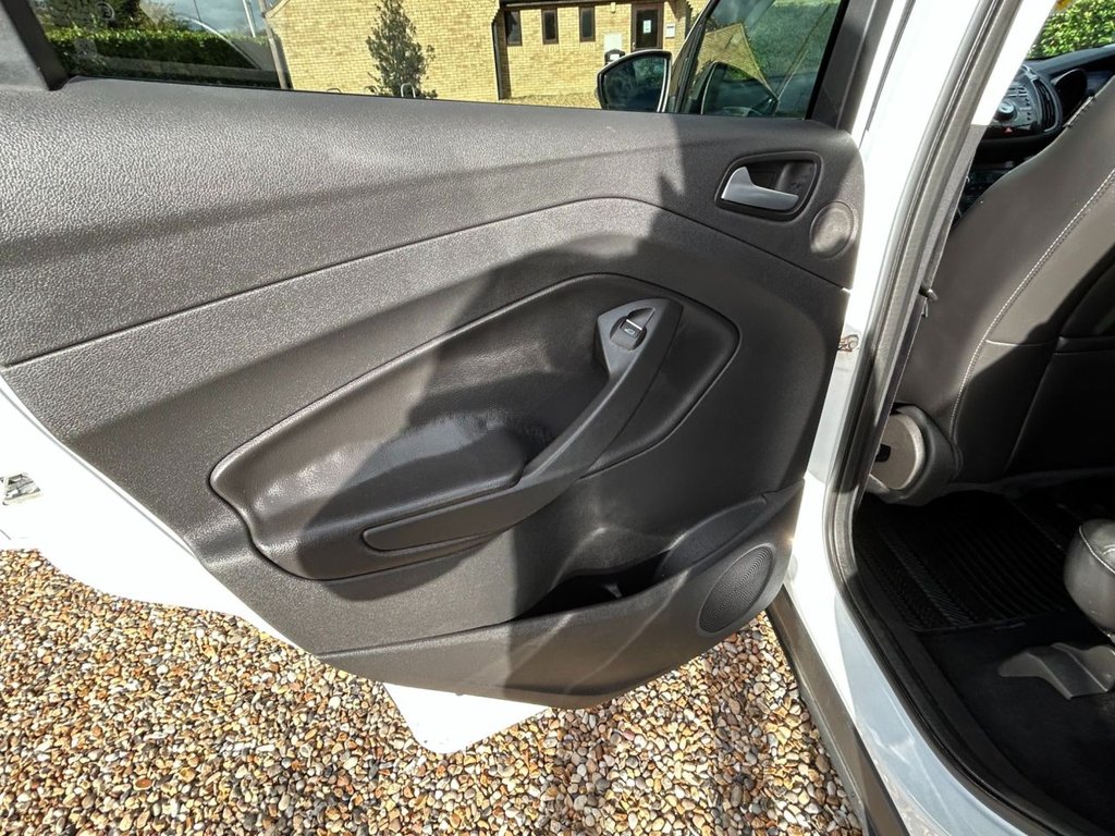 Used Ford Kuga 2014 for sale - 76367889: Photo 27