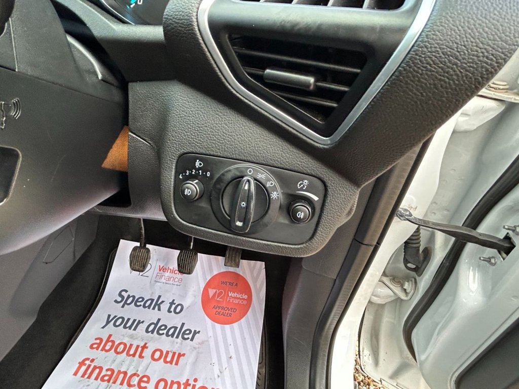 Used Ford Kuga 2014 for sale - 76367889: Photo 45