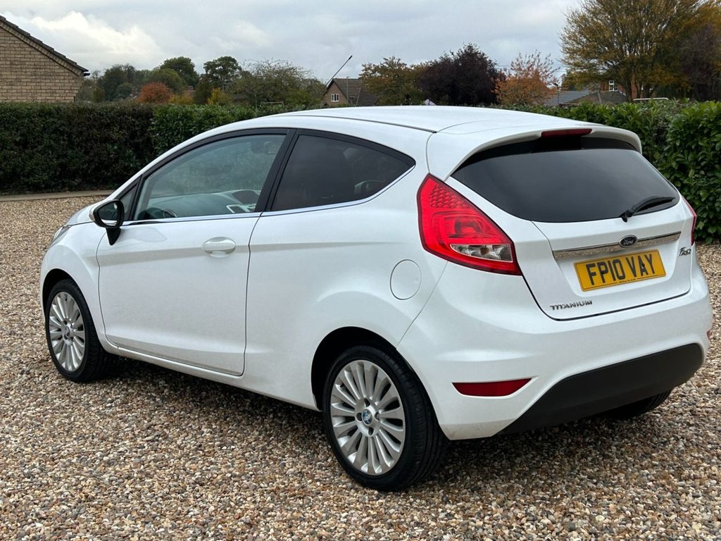Used Ford Fiesta 2010 for sale - 76279990: Photo 12