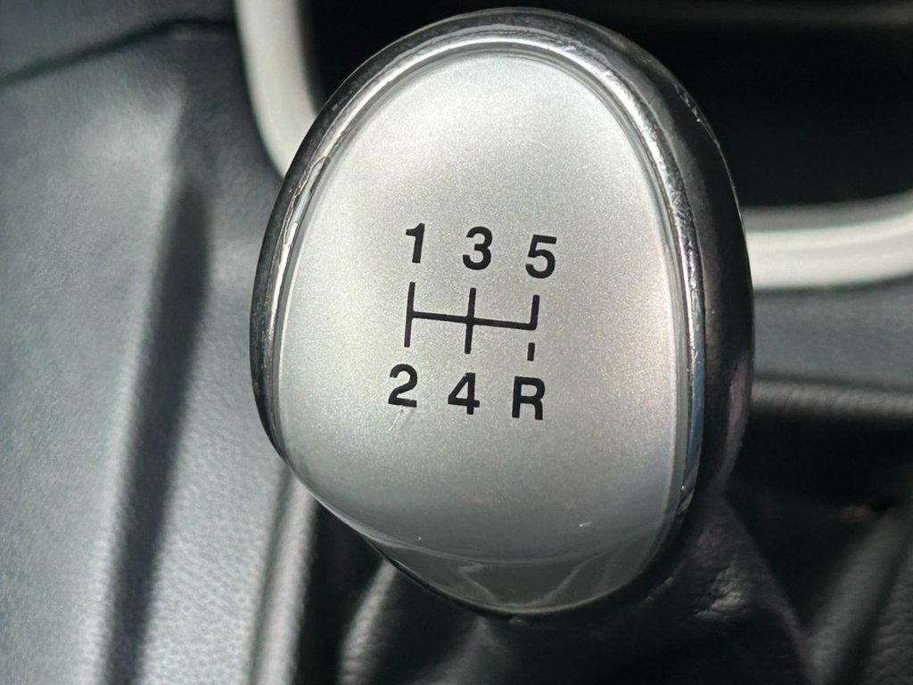 Used Ford Fiesta 2010 for sale - 76279990: Photo 29