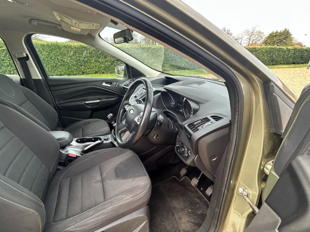 Used Ford Kuga 2014 for sale - 78200651: Photo 38