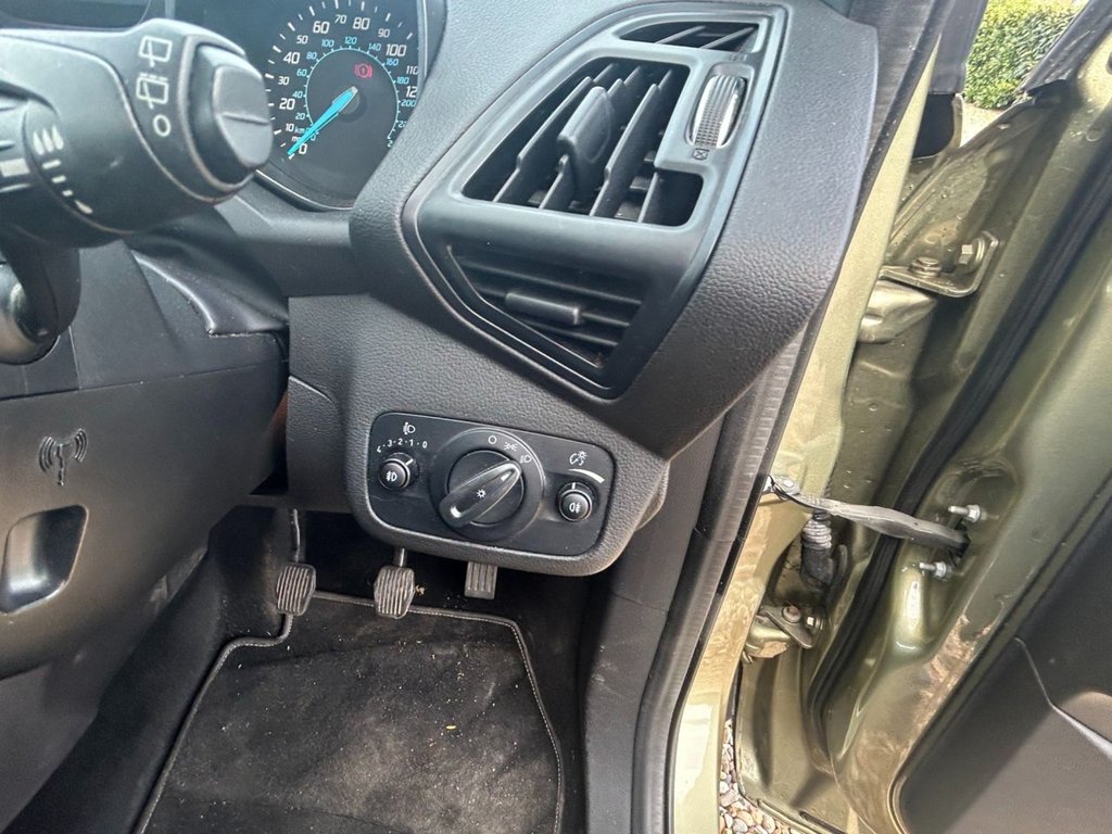 Used Ford Kuga 2014 for sale - 78200651: Photo 40