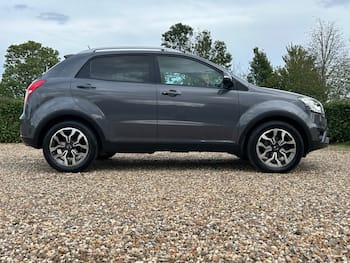 Used Ssangyong Korando 2016 for sale - 79768889: Photo