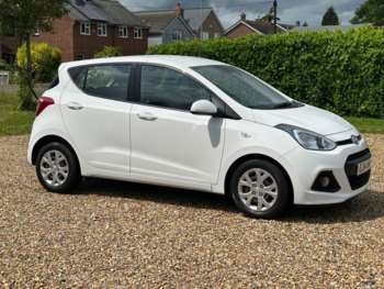 Used Hyundai i10 2014 for sale - 74885363: Photo