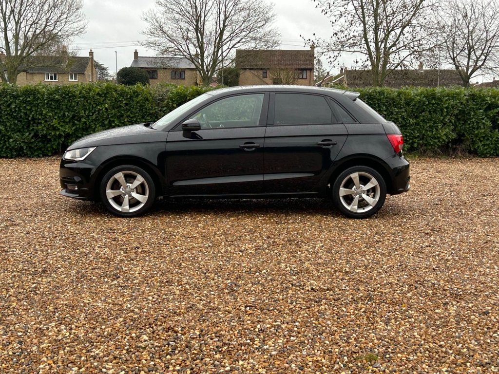 Used Audi A1 2015 for sale - 76731216: Photo 12