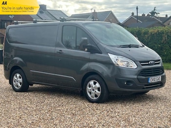 Used Ford Transit Custom 2017 for sale - 76203064: Photo