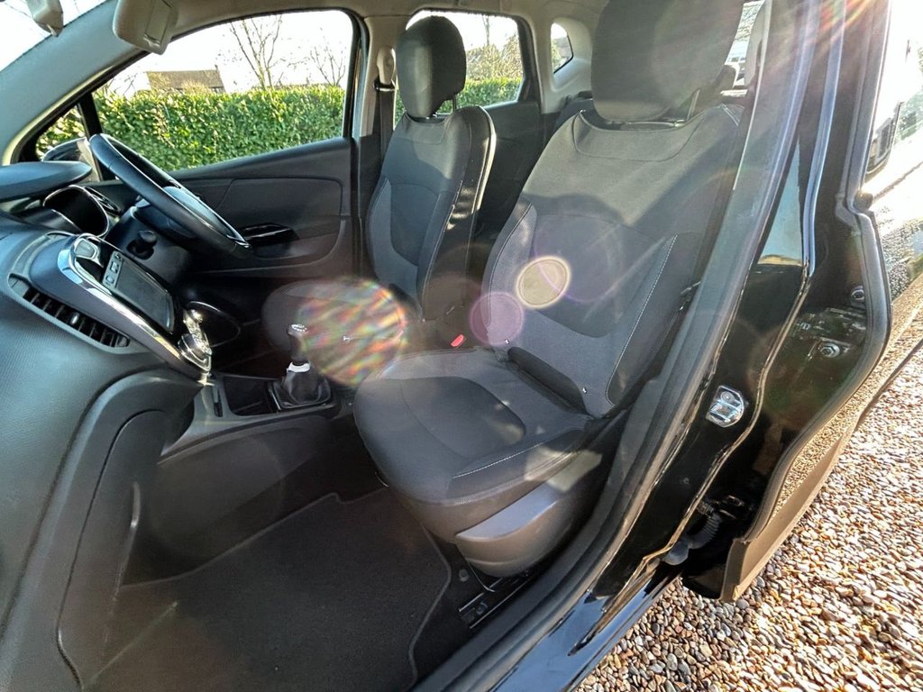 Used Renault Captur 2016 for sale - 76731163: Photo 23