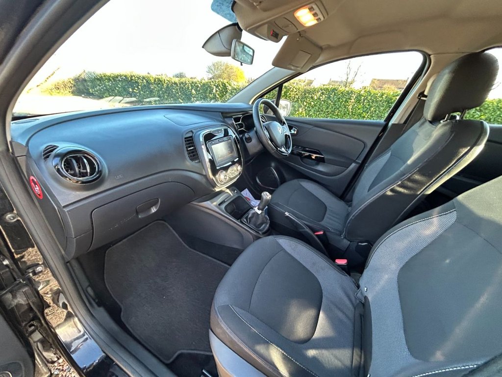 Used Renault Captur 2016 for sale - 76731163: Photo 25