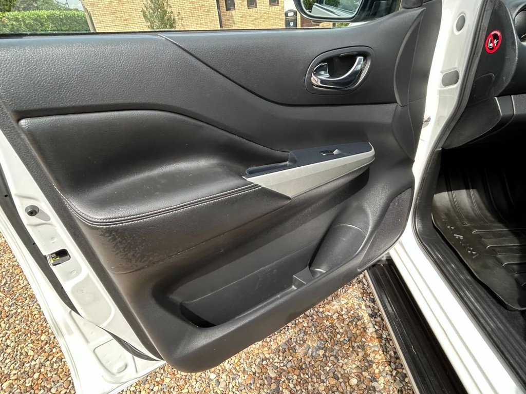 Used Nissan Navara 2020 for sale - 77139393: Photo 30