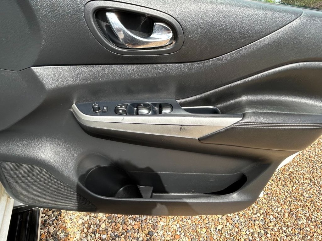 Used Nissan Navara 2020 for sale - 77139393: Photo 38