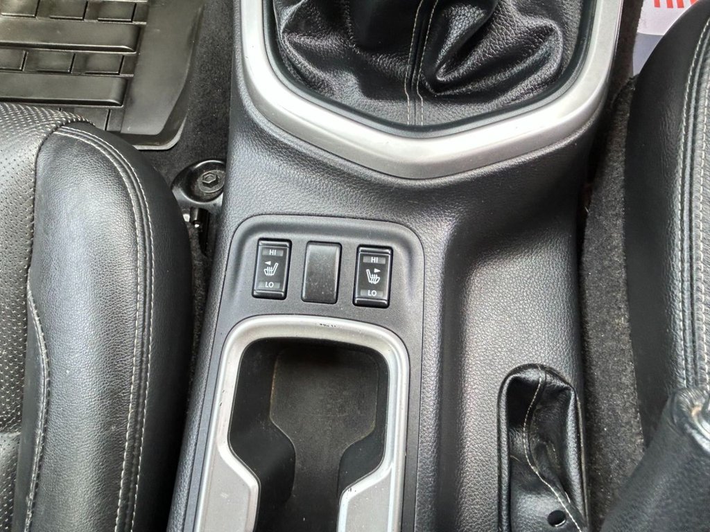 Used Nissan Navara 2020 for sale - 77139393: Photo 43