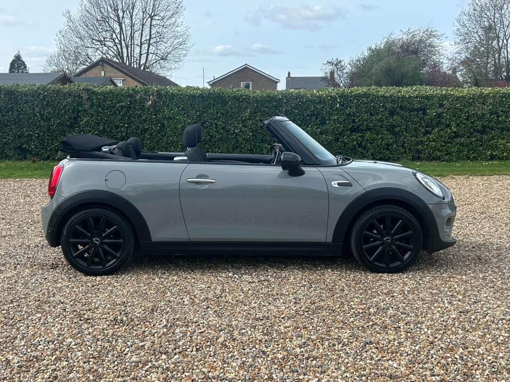 Used MINI Convertible 2017 for sale - 78201001: Photo 13