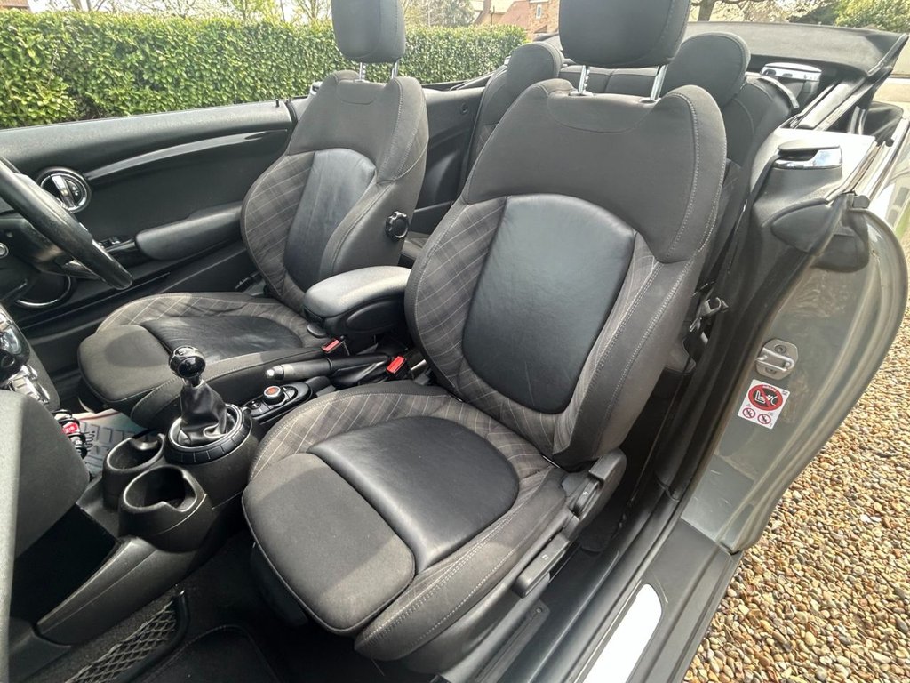 Used MINI Convertible 2017 for sale - 78201001: Photo 22