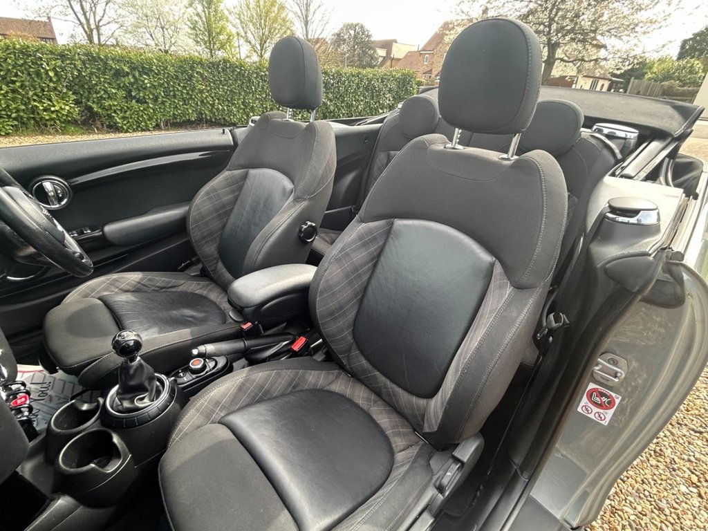 Used MINI Convertible 2017 for sale - 78201001: Photo 23