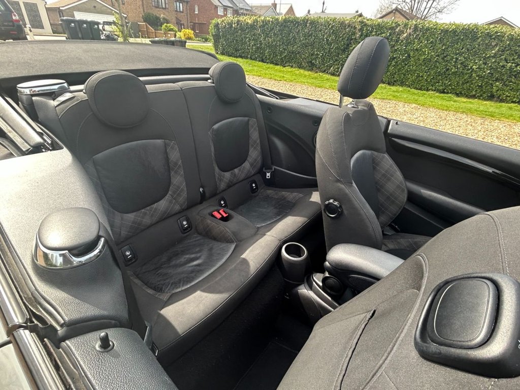 Used MINI Convertible 2017 for sale - 78201001: Photo 30