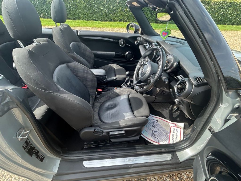 Used MINI Convertible 2017 for sale - 78201001: Photo 31