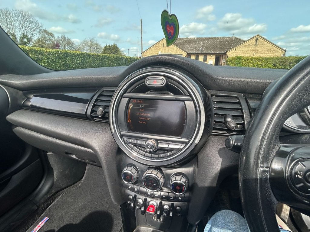 Used MINI Convertible 2017 for sale - 78201001: Photo 41