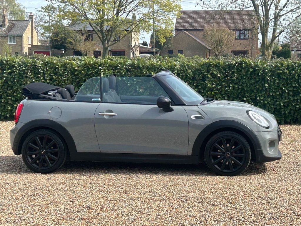 Used MINI Convertible 2017 for sale - 78201001: Photo 44