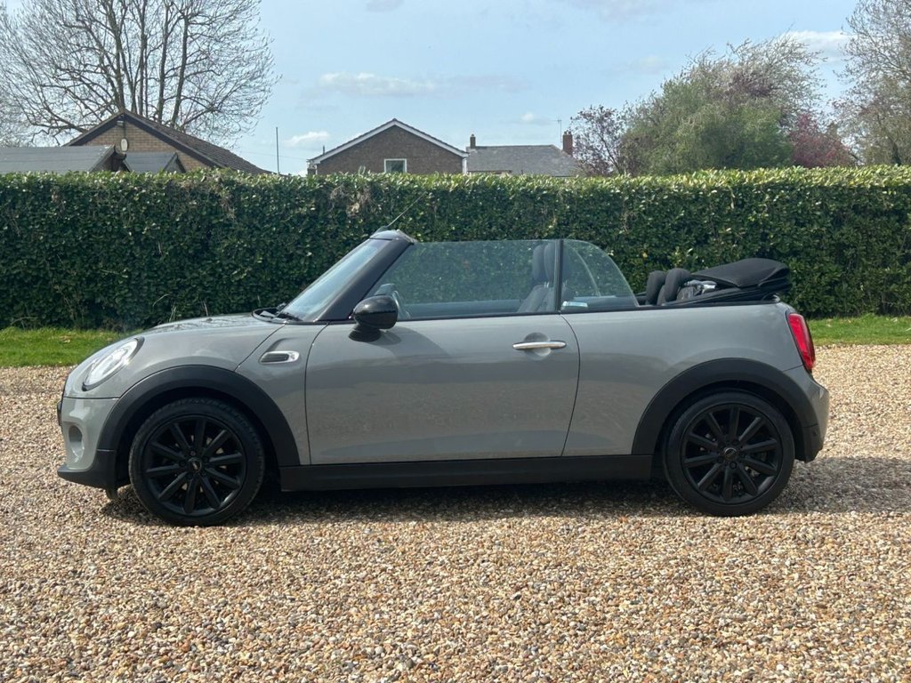 Used MINI Convertible 2017 for sale - 78201001: Photo 50