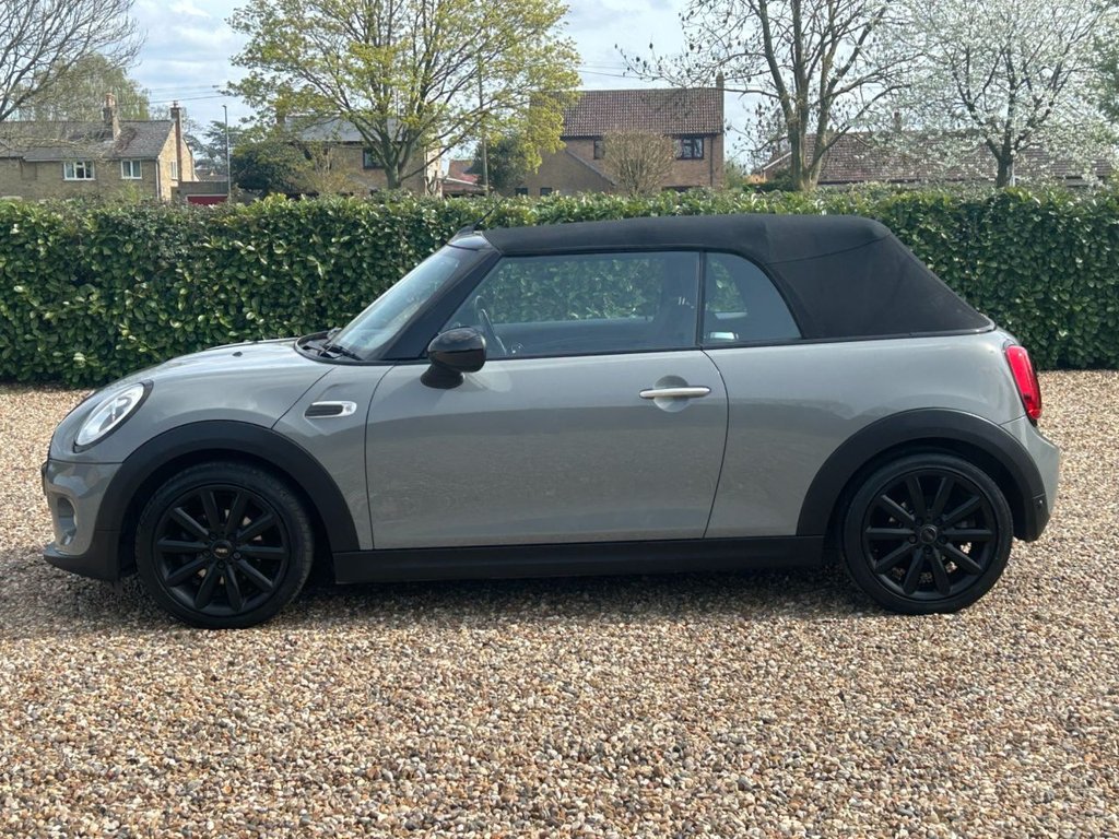 Used MINI Convertible 2017 for sale - 78201001: Photo 9