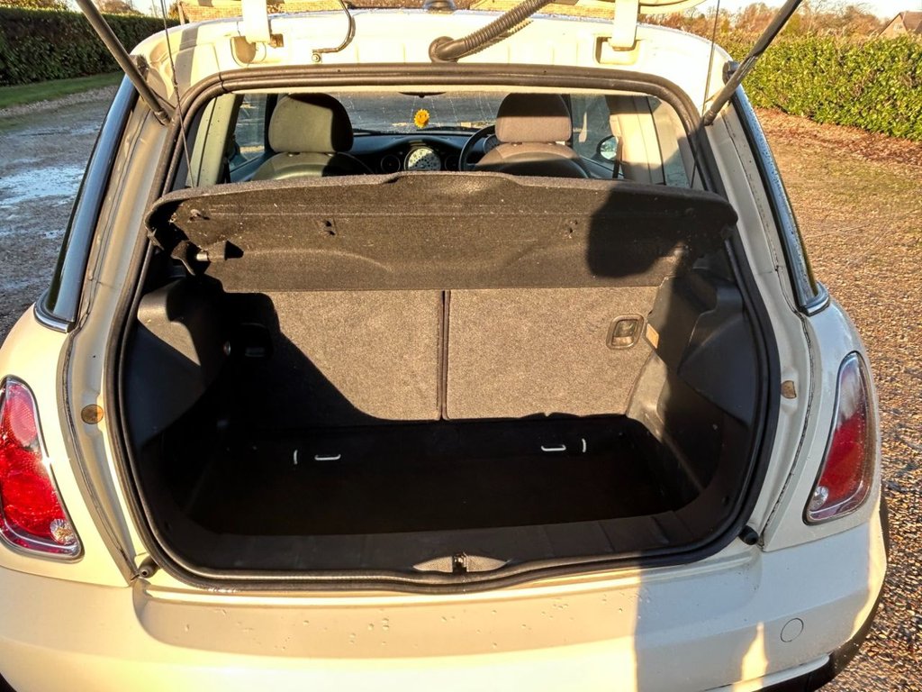 Used MINI Hatch 2006 for sale - 76445894: Photo 13