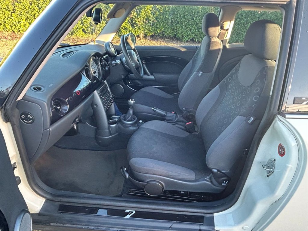 Used MINI Hatch 2006 for sale - 76445894: Photo 15