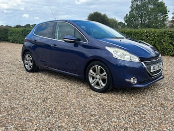 Used Peugeot 208 2013 for sale - 79619489: Photo