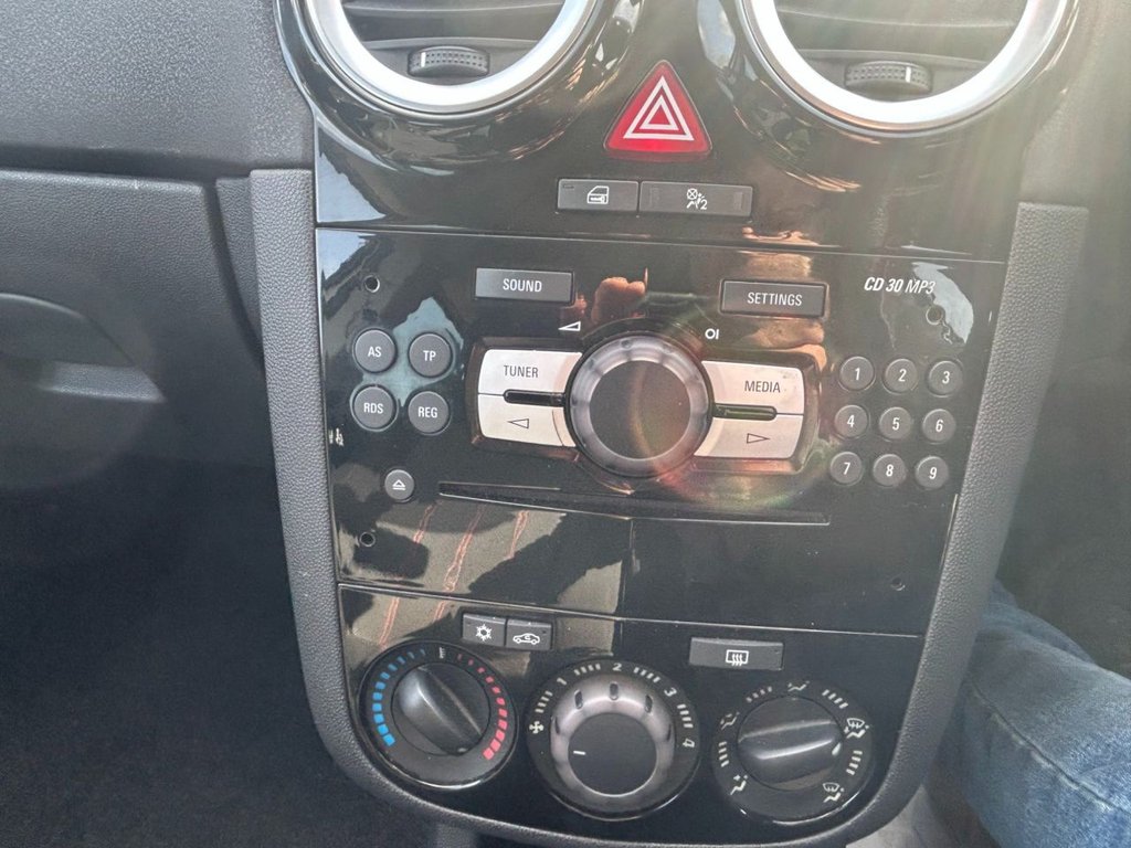 Used Vauxhall Corsa 2013 for sale - 78200726: Photo 35