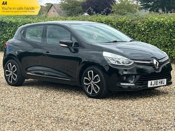 Used Renault Clio 2018 for sale - 79574591: Photo