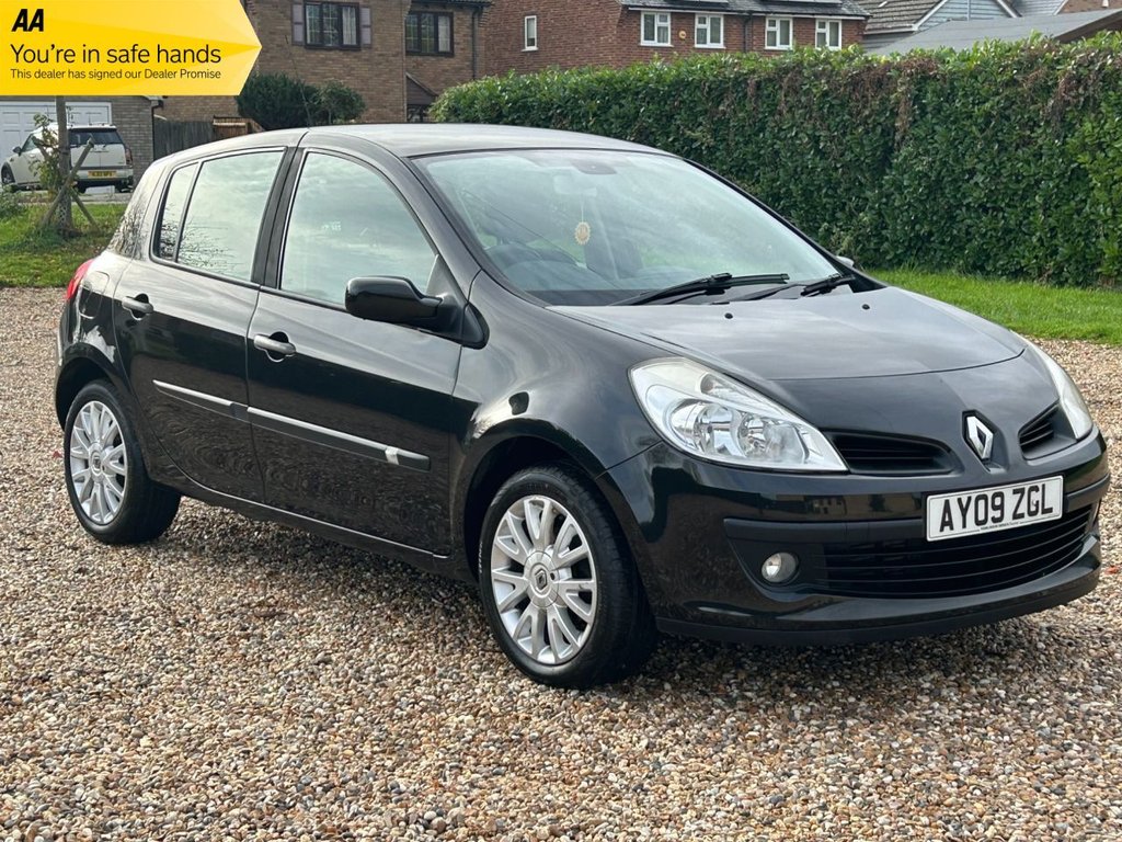 Used Renault Clio 2009 for sale - 76546883: Photo 1