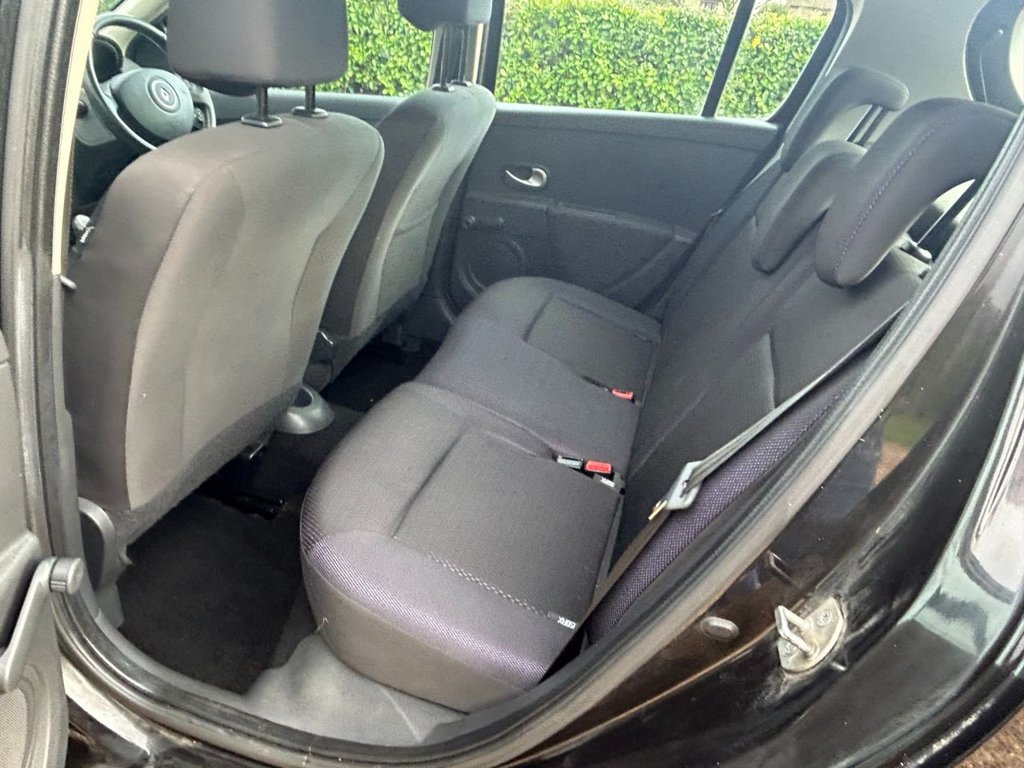 Used Renault Clio 2009 for sale - 76546883: Photo 19