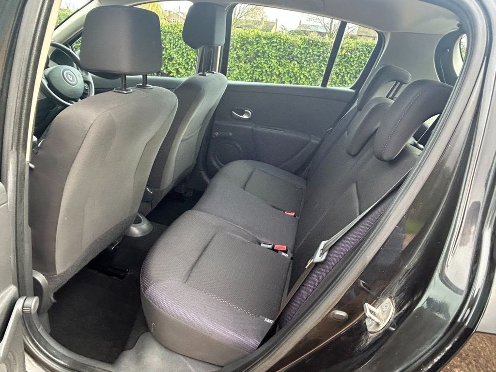 Used Renault Clio 2009 for sale - 76546883: Photo 20