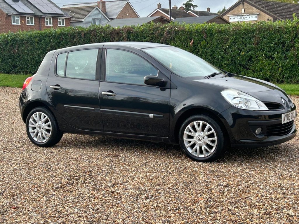 Used Renault Clio 2009 for sale - 76546883: Photo 3