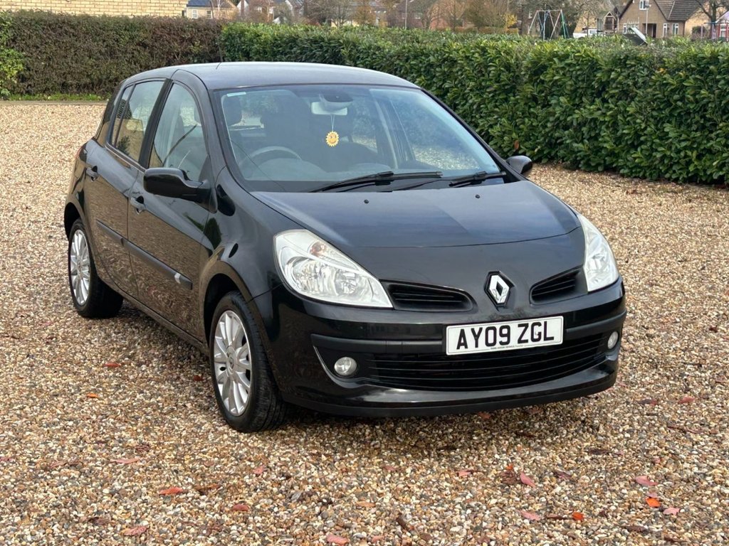 Used Renault Clio 2009 for sale - 76546883: Photo 40