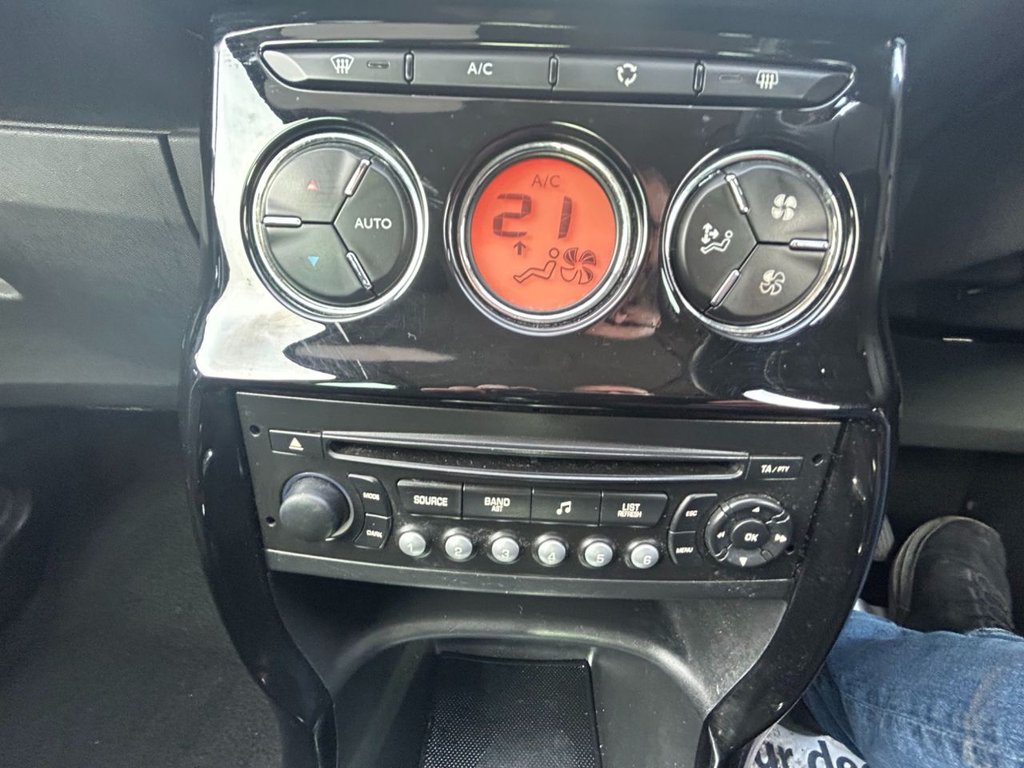 Used Citroen C3 2011 for sale - 76546846: Photo 33