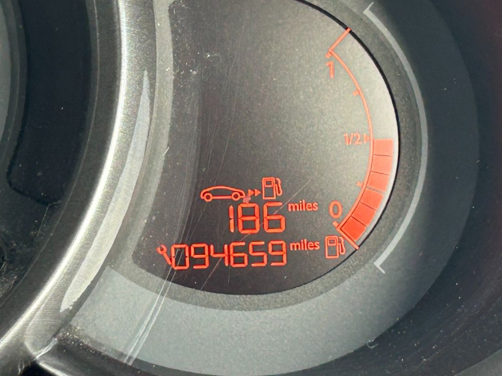 Used Citroen C3 2011 for sale - 76546846: Photo 35