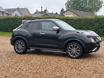Used Nissan Juke 2014 for sale - 76792304: Photo